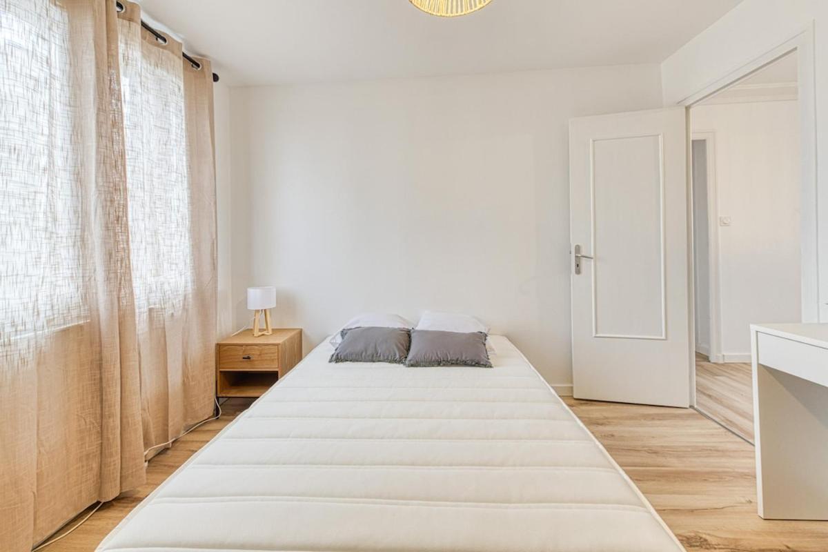 Magnificent Apartment, 4 Bedrooms, Fiber Wifi Grenoble Extérieur photo