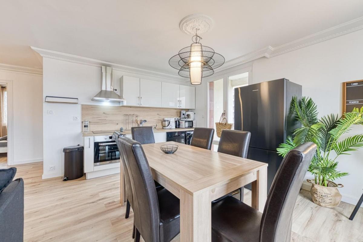 Magnificent Apartment, 4 Bedrooms, Fiber Wifi Grenoble Extérieur photo
