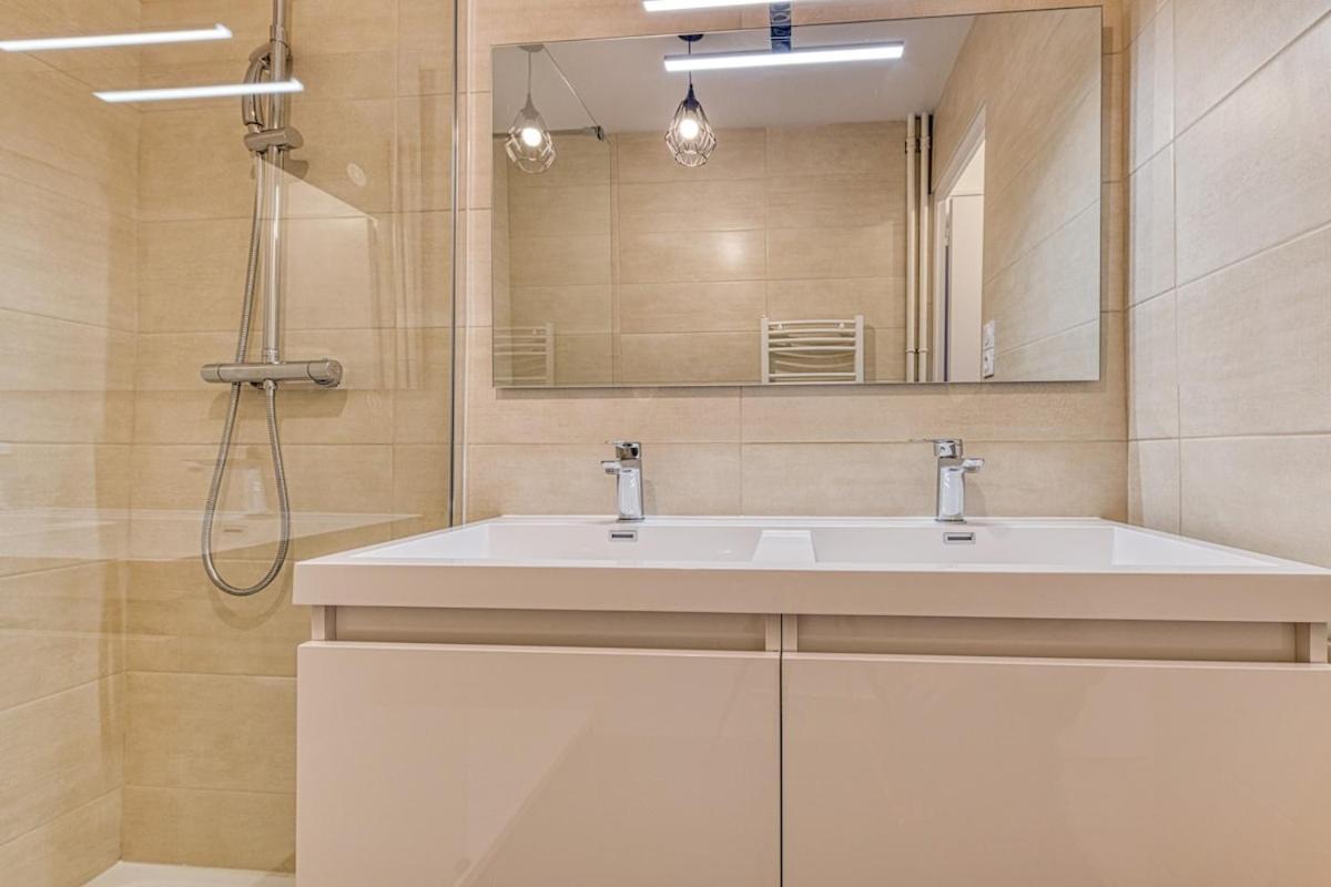 Magnificent Apartment, 4 Bedrooms, Fiber Wifi Grenoble Extérieur photo